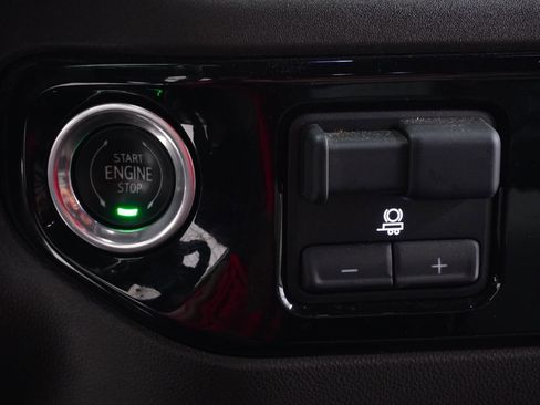 Used 2023 Chevrolet Silverado 1500 LT w/ Texas Edition Plus image 28