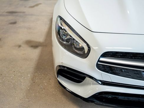 Used 2017 Mercedes-Benz SL 63 AMG image 6