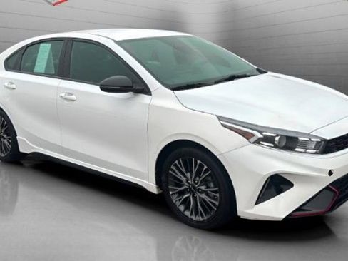 Used 2022 Kia Forte GT-Line FWD image 9