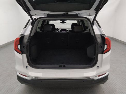 Used 2021 GMC Terrain SLT FWD image 29
