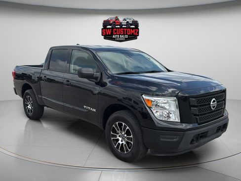 Used 2023 Nissan Titan SV AWD/4WD image 1