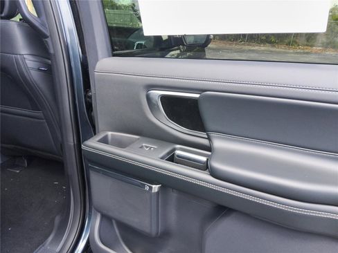 New 2026 Ford Expedition Platinum AWD/4WD image 23