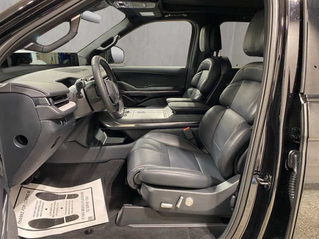 New 2027 Lincoln Navigator L Reserve w/ Jet Appearance Package AWD/4WD image 11
