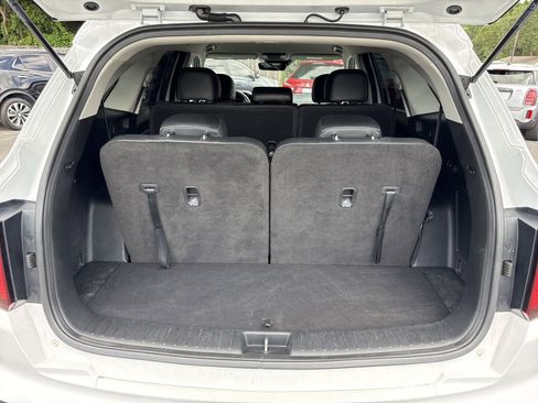 Used 2021 Kia Sorento S FWD image 32