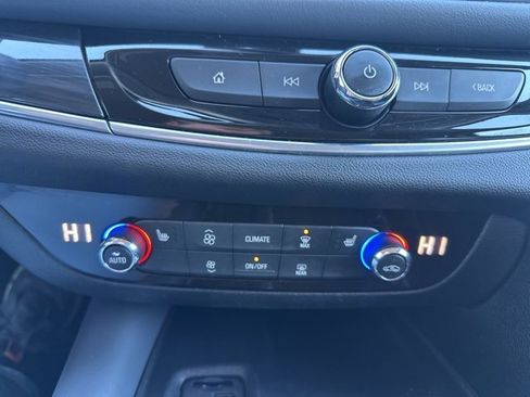 Used 2020 Buick Enclave Preferred image 30