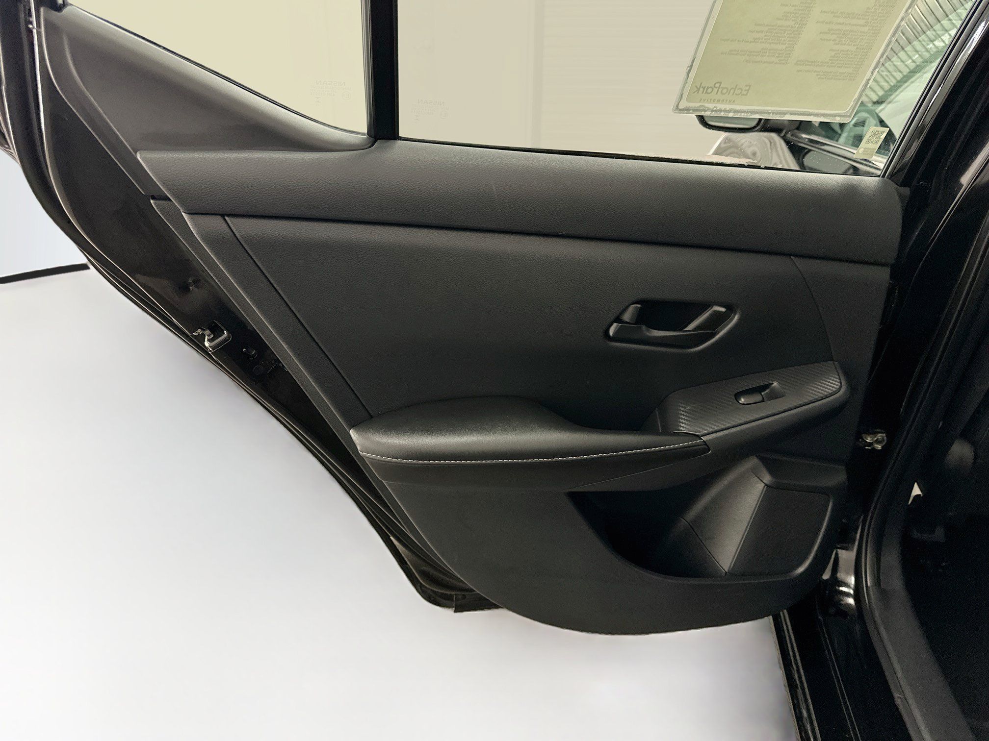 Used 2025 Nissan Sentra SV FWD image 26