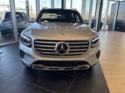 New 2026 Mercedes-Benz GLB 250 4MATIC image 7