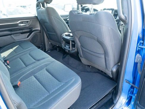 Used 2025 RAM 1500 Big Horn AWD/4WD image 34