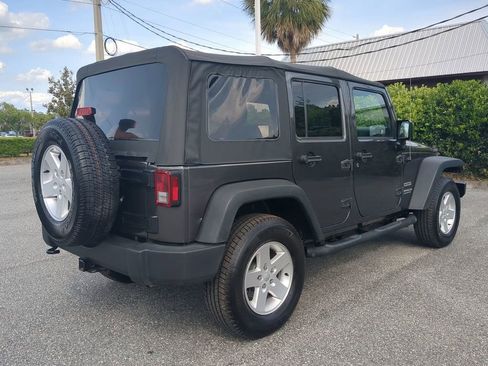 Used 2017 Jeep Wrangler Unlimited Sport w/ Quick Order Package 23S AWD/4WD image 3