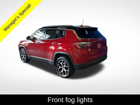 Used 2025 Jeep Compass Limited AWD/4WD image 19