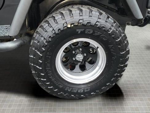Used 2006 Jeep Wrangler Rubicon w/ Security Group AWD/4WD image 37
