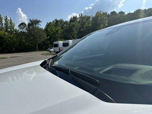 Certified 2023 GMC Acadia SLT w/ Elevation Edition FWD image 28