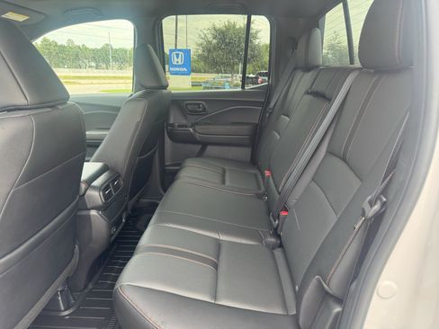 Certified 2025 Honda Ridgeline TrailSport image 26