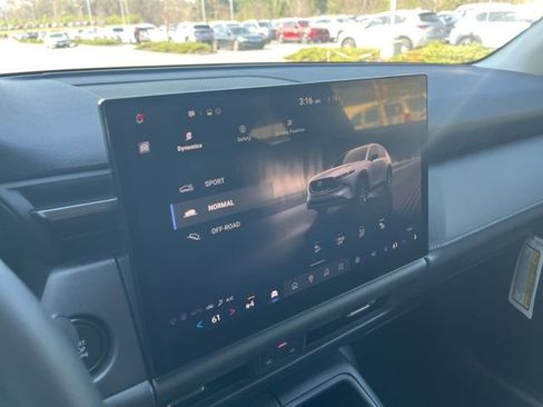 New 2026 MAZDA CX-5 Preferred AWD/4WD image 17