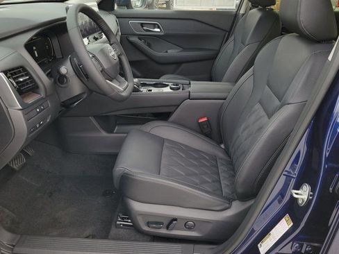 New 2026 Nissan Rogue Platinum w/ Platinum Premium Package image 6