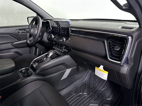 New 2025 GMC Canyon Elevation w/ Convenience Package image 29