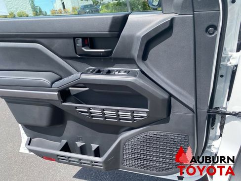 New 2026 Toyota Tacoma SR5 AWD/4WD image 29