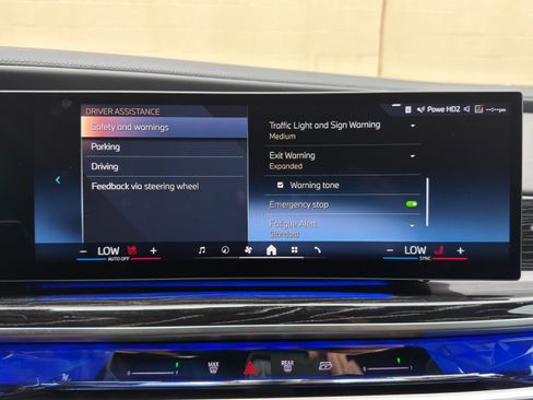 Used 2023 BMW 740i RWD image 35