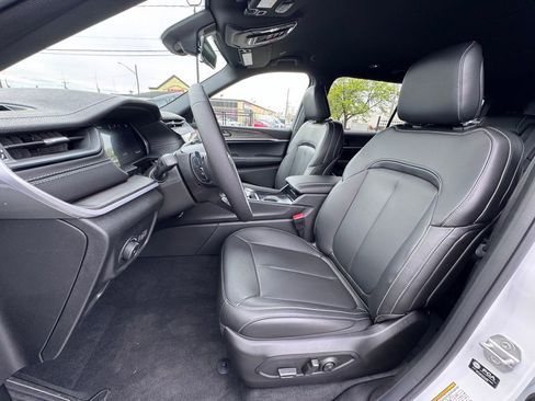 New 2026 Jeep Grand Cherokee L Limited AWD/4WD image 13