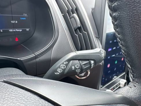 Used 2024 Ford Edge Titanium AWD/4WD image 14