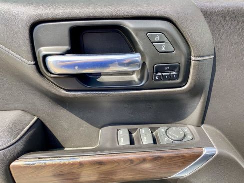 Used 2020 GMC Sierra 1500 SLT w/ SLT Premium Plus Package image 23