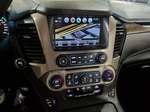 Used 2018 GMC Yukon Denali w/ Open Road Package RWD image 35