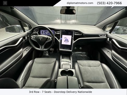 Used 2018 Tesla Model X 100D image 37