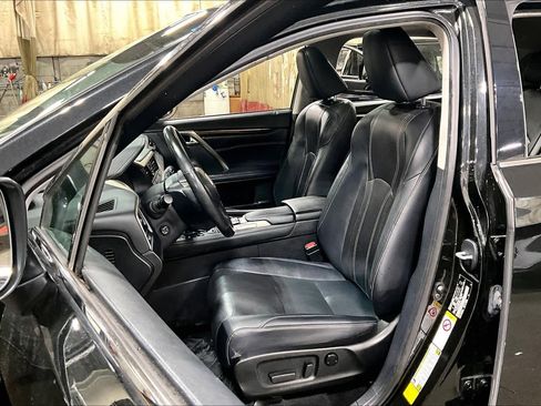 Used 2019 Lexus RX 350 AWD w/ Navigation Package image 8
