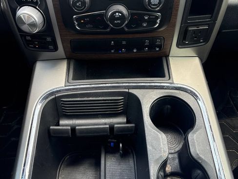 Used 2016 RAM 1500 Laramie w/ Convenience Group AWD/4WD image 15