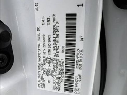 Certified 2025 Toyota Tundra Limited AWD/4WD image 23