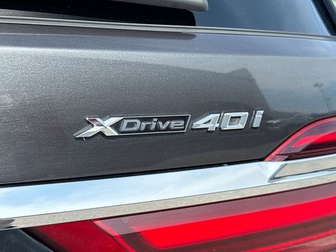 Used 2020 BMW X7 xDrive40i w/ Premium Package AWD/4WD image 11