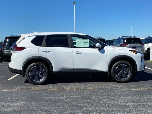 New 2026 Nissan Rogue SV image 3