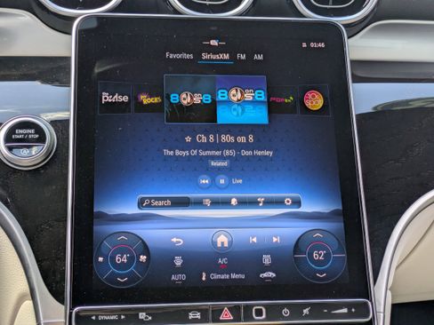 Used 2025 Mercedes-Benz GLC 300 image 21