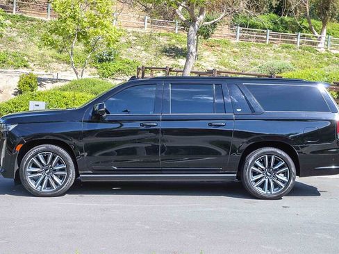 Used 2021 Cadillac Escalade ESV Sport w/ Driver Assist Tech Package AWD/4WD image 2