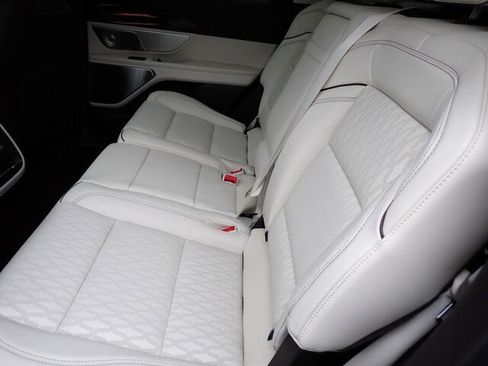 New 2026 Lincoln Nautilus Black Label w/ Jet Appearance Package image 38