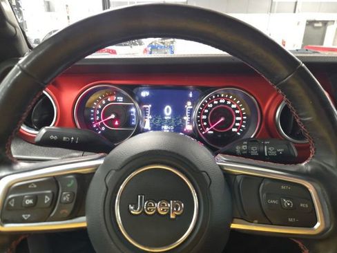 Used 2020 Jeep Wrangler Unlimited Rubicon AWD/4WD image 17