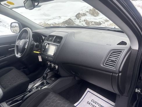 Used 2024 Mitsubishi Outlander Sport SE image 30