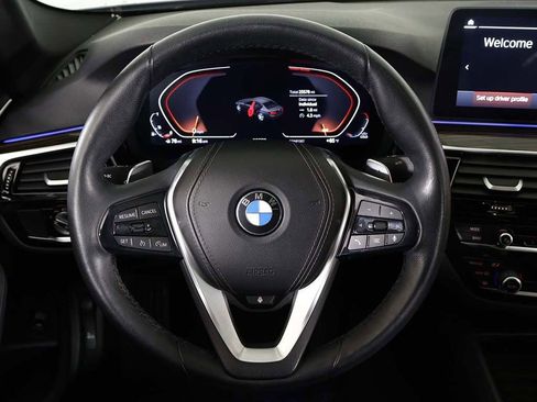 Used 2023 BMW 530i xDrive w/ Convenience Package image 43