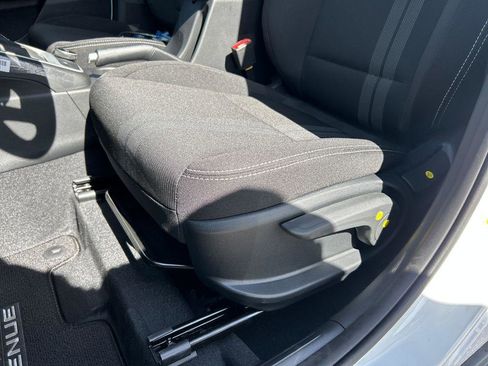 New 2026 Hyundai Venue SEL image 15