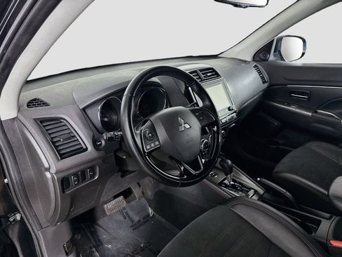 Used 2023 Mitsubishi Outlander Sport ES AWD/4WD image 23