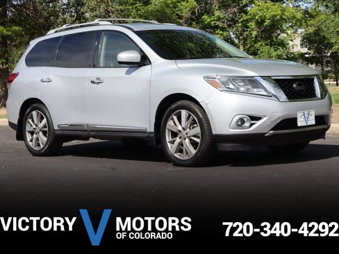 Used 2016 Nissan Pathfinder Platinum AWD/4WD image 1