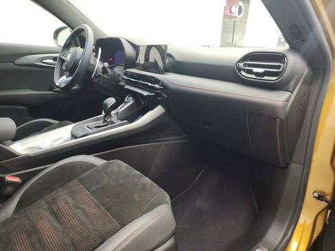 Used 2024 Dodge Hornet R/T Plus AWD/4WD image 32