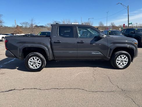 Used 2024 Toyota Tacoma SR5 image 8