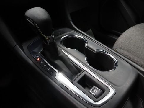 Used 2024 Chevrolet Equinox LT w/ LPO, Floor Liner Package image 30