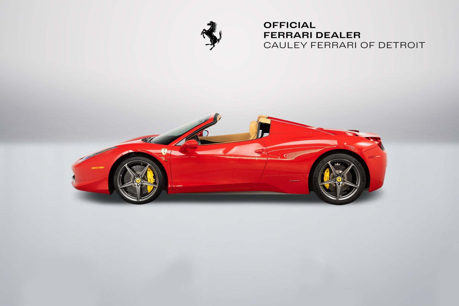 Certified 2013 Ferrari 458 Spider RWD image 5