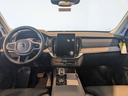 New 2026 Volvo XC90 B6 Ultra w/ Protection Package AWD/4WD image 13