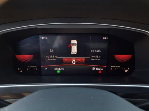 Certified 2022 Volkswagen Tiguan SE R-Line FWD image 14