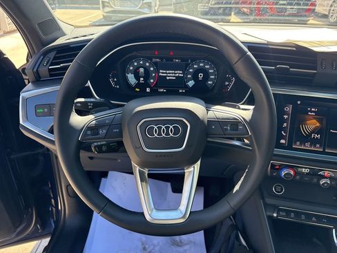 Certified 2025 Audi Q3 2.0T Premium w/ Convenience Package image 21