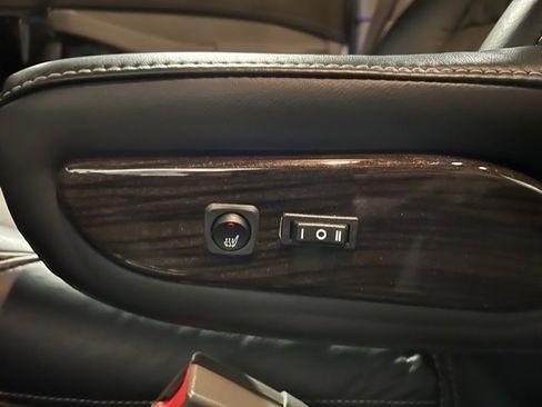 Used 2025 GMC Savana 2500 w/ Driver Convenience Package image 36