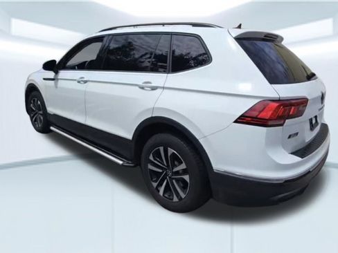 Used 2023 Volkswagen Tiguan S FWD image 4